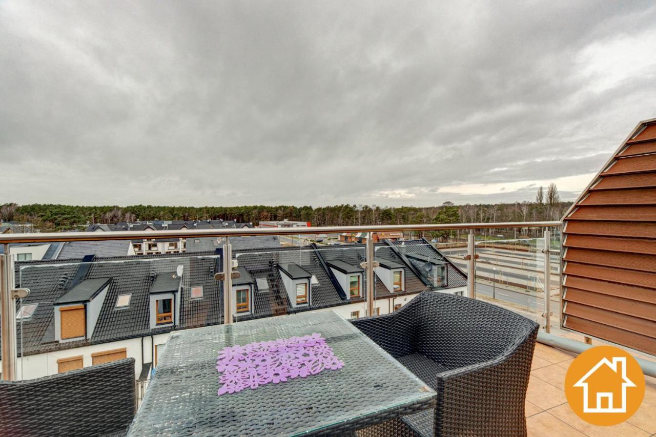 Apartament Debina Z Miejscem Parkingowym Swinoujscie Exterior photo