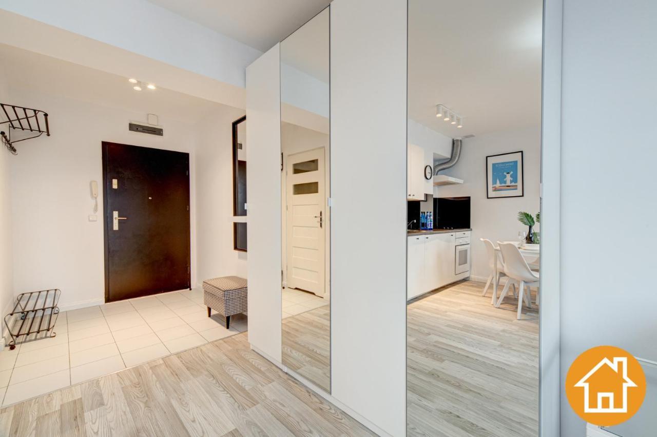 Apartament Debina Z Miejscem Parkingowym Swinoujscie Exterior photo